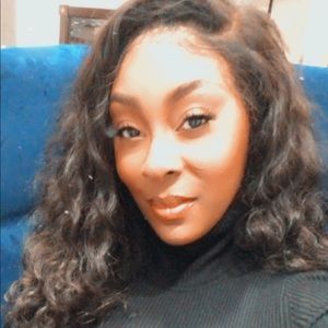 Meet your Posher, Amber